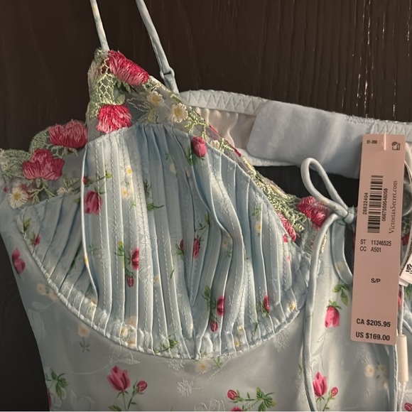 Silk dress/ Sleep gown - NWOT - Picture 2 of 5